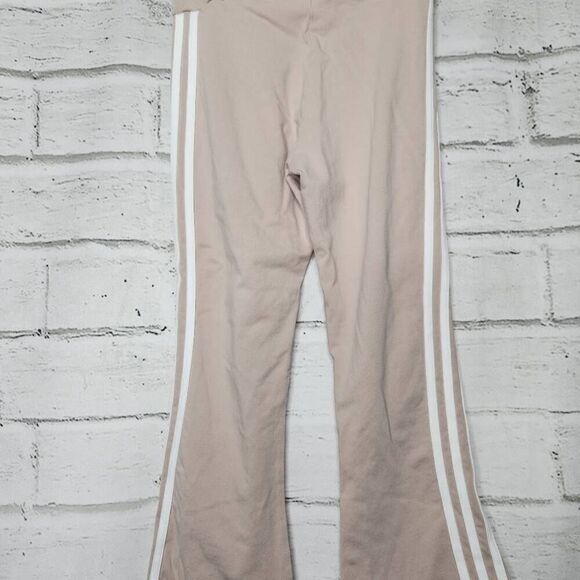 Adidas Beige Pull On Adicolor Classics 3-Stripes 7/8 Flare Leggings Size Small - Picture 7 of 10